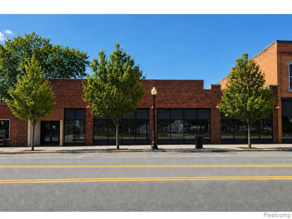 122 S Clinton Street, Building A, Stockbridge, MI 49285
