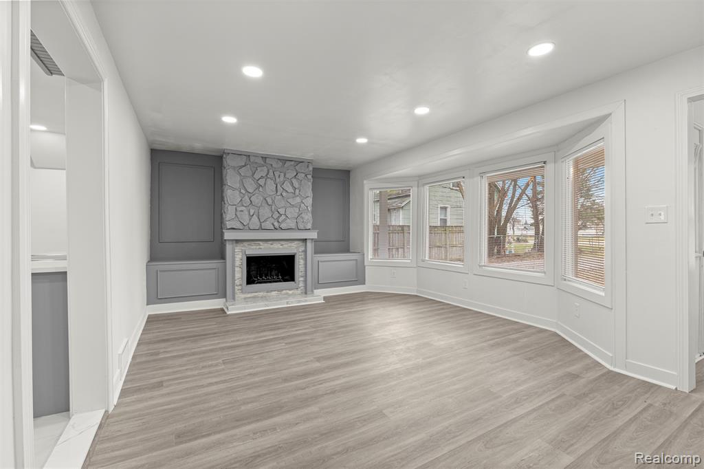 36850 Perry Street, Romulus, MI 48174 — Photo 9