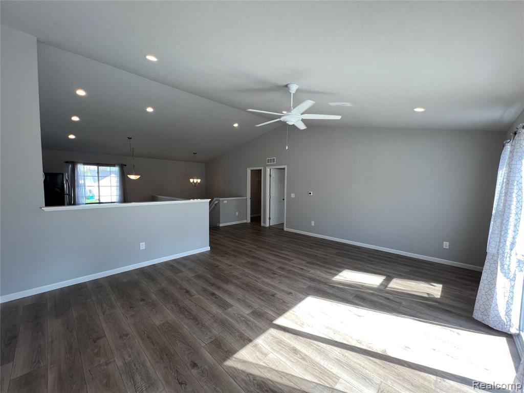 10450 Schrier Lane, Portage, MI 49024 — Photo 7