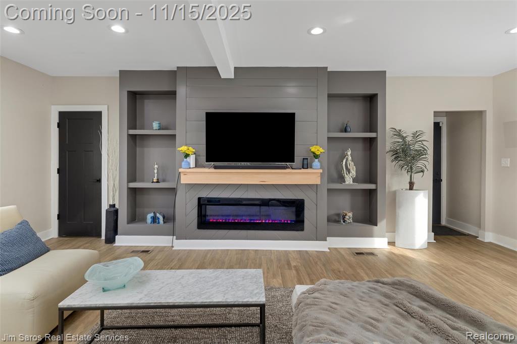 2462 Townsend Street, Detroit, MI 48214 — Photo 13