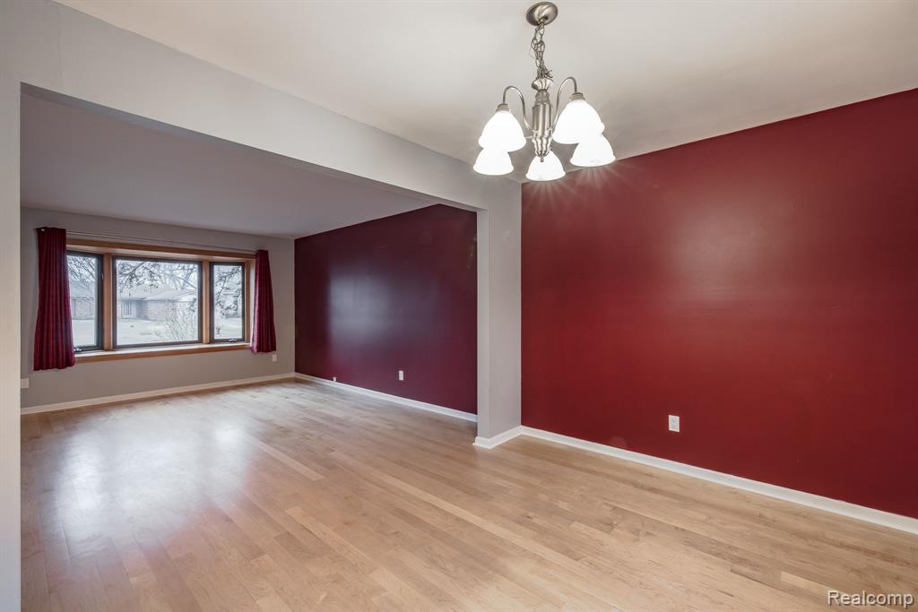 5285 WOODCREEK Trail, Clarkston, MI — Photo 11