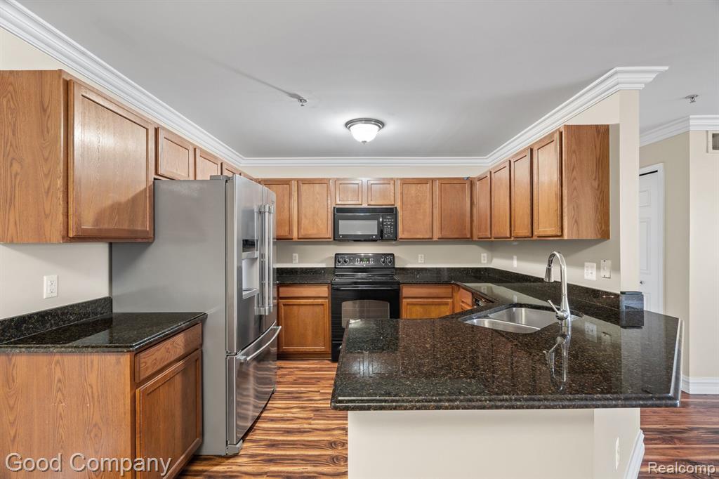 45515 Hidden View Court, Utica, MI 48315 — Photo 6