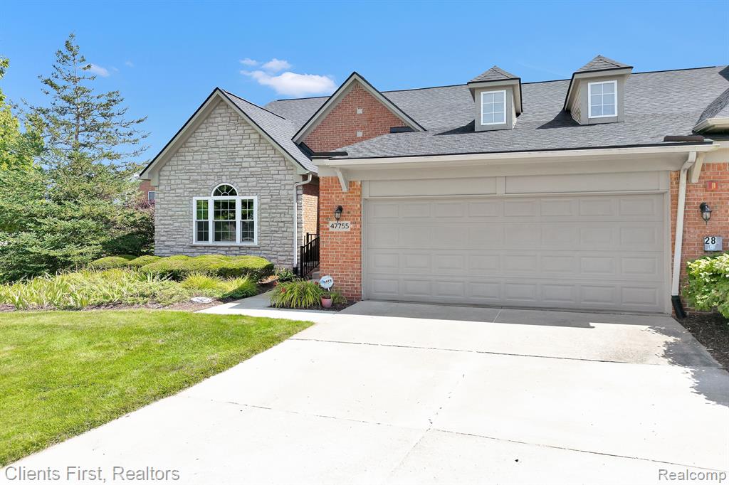 47755 VISTAS CIRCLE Drive N, Canton, MI 48188 — Photo 43