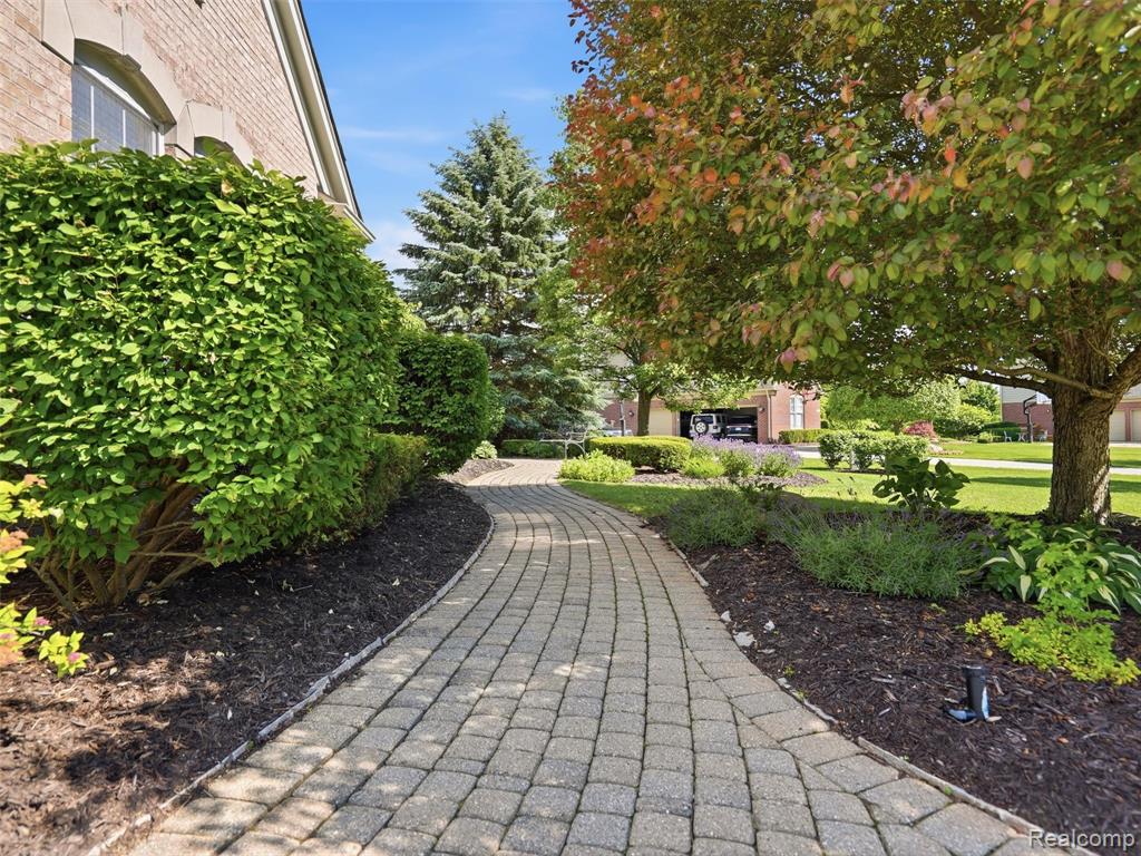 5631 Skye Court, Rochester, MI 48306 — Photo 71