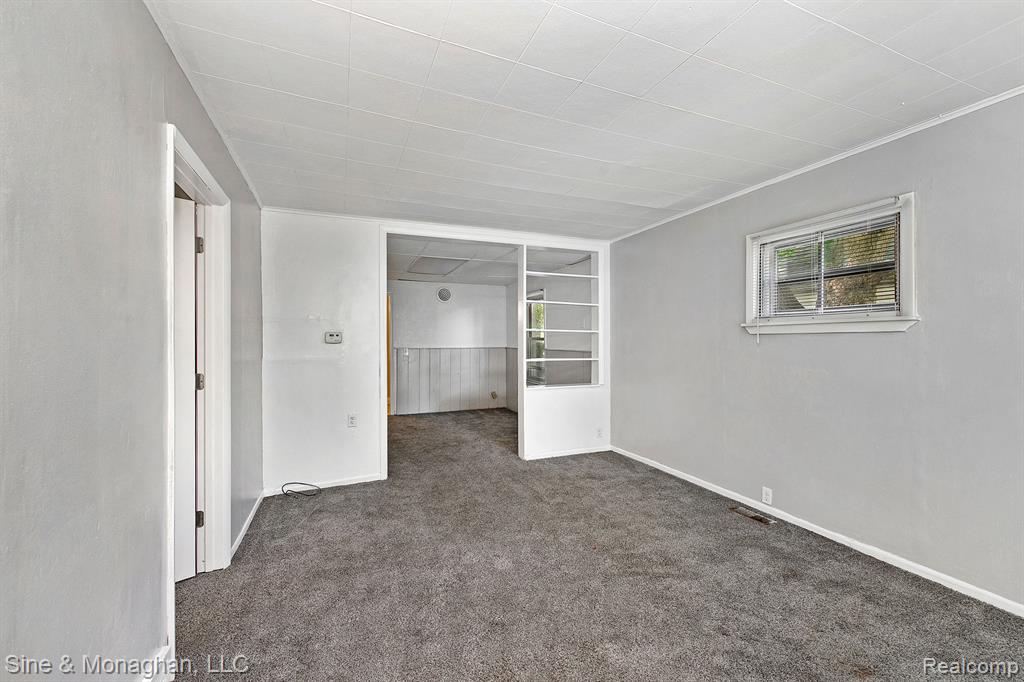 8436 CHAPP Avenue, Warren, MI 48089 — Photo 3