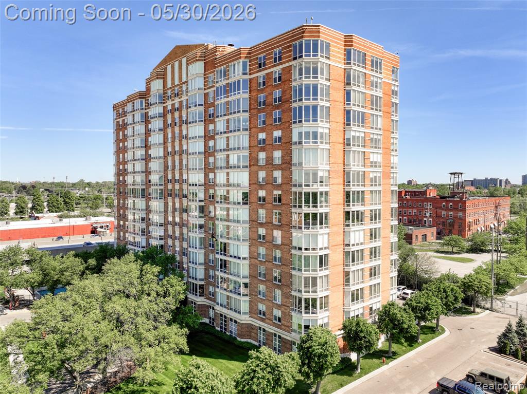 250 E Harbortown Drive, 205, Detroit, MI 48207 — Photo 46