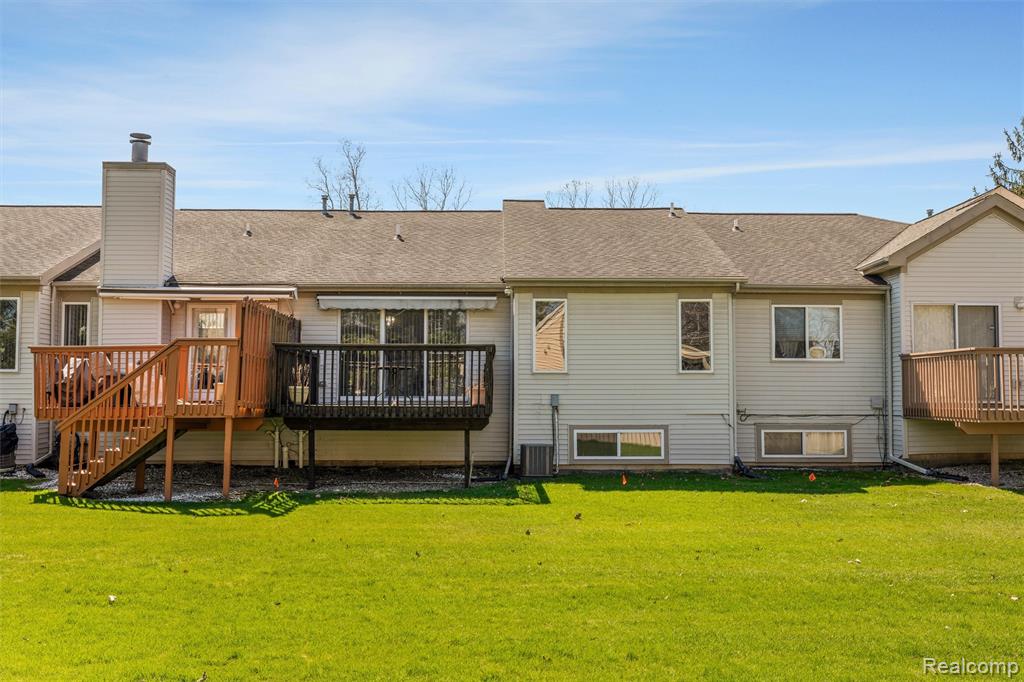 405 Ravencrest Lane, Westland, MI — Photo 30