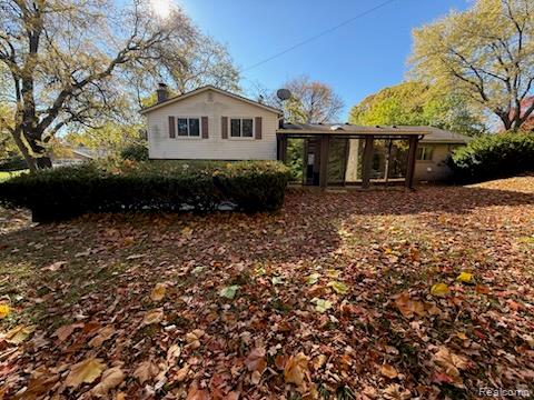 7072 Lee Crest Drive, West Bloomfield, MI — Photo 19