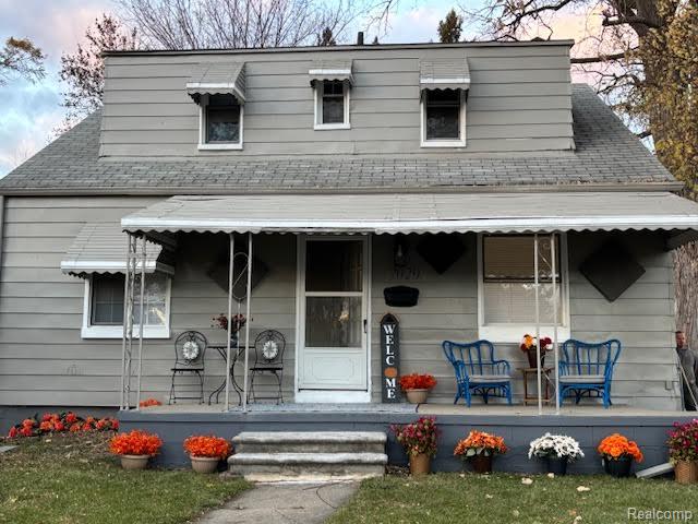 7029 Jackson Avenue, Warren, MI 48091 — front exterior
