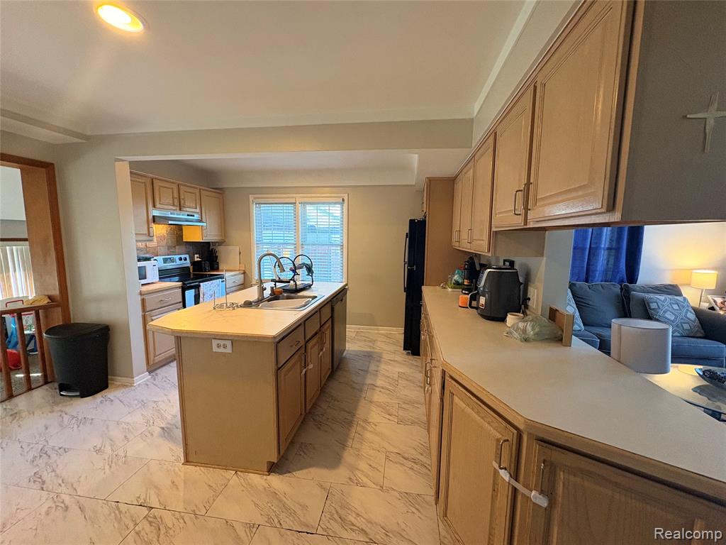 23349 Roxana Avenue, Eastpointe, MI 48021 — Photo 5