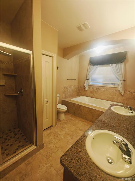 49500 GOLDEN GATE Drive, Macomb, MI 48044 — Photo 11