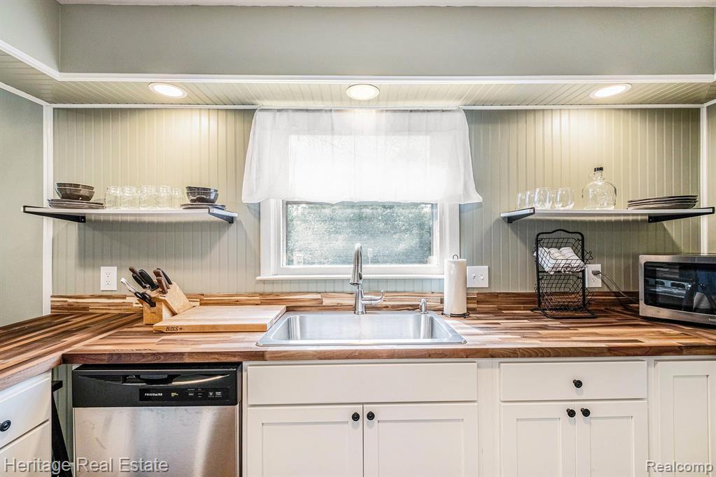 3976 Mitchell Road, Lapeer, MI 48446 — Photo 11
