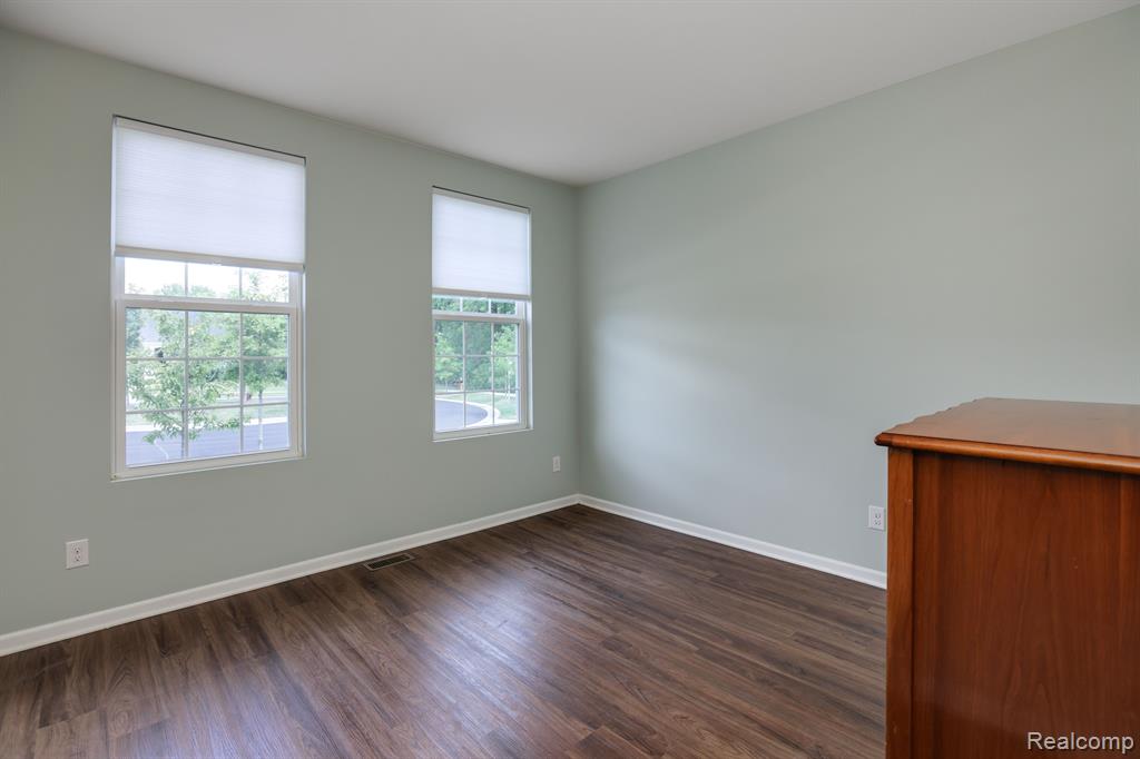 50013 NORFOLK Court, Canton, MI 48188 — Photo 11
