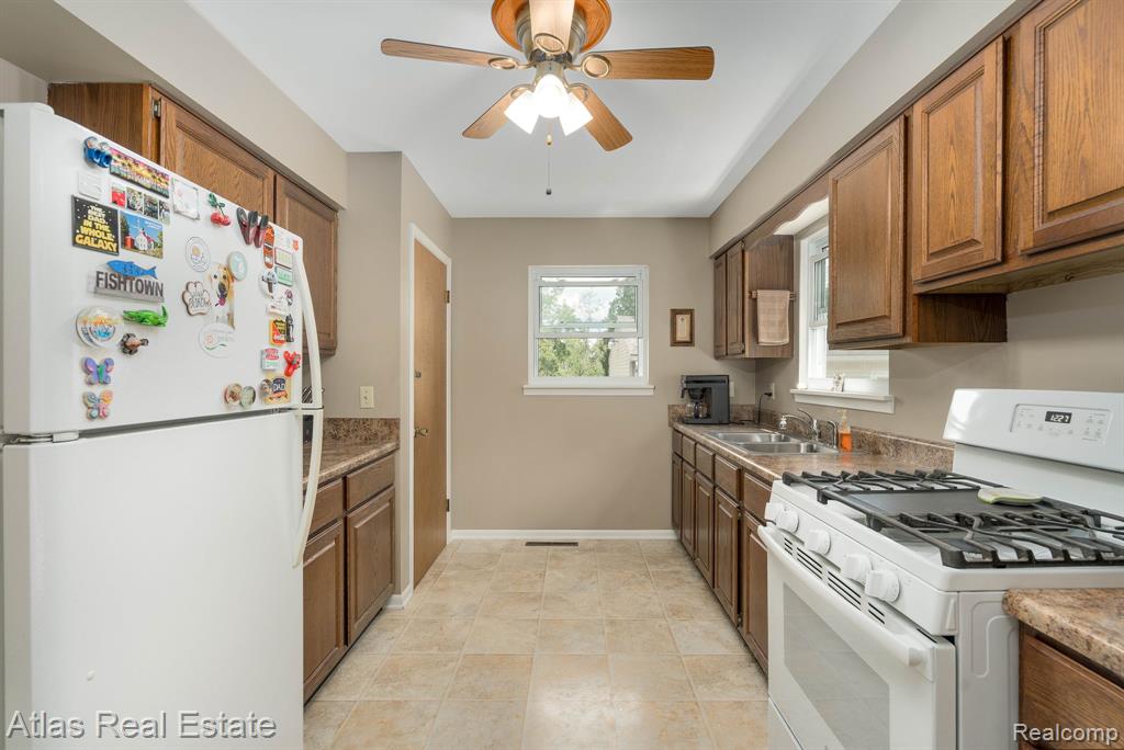 5067 Walker Road, Davison, MI 48423 — Photo 23