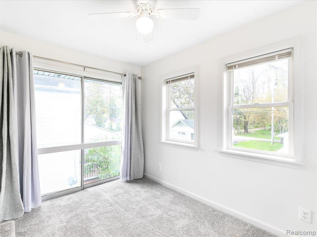 5444 LAKESHORE Road, Fort Gratiot, MI 48059 — Photo 23