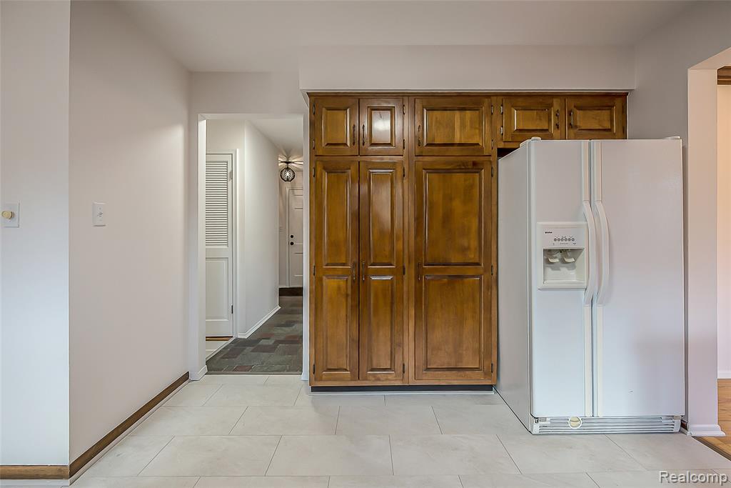1937 Alhambra Drive, Ann Arbor, MI 48103 — Photo 15