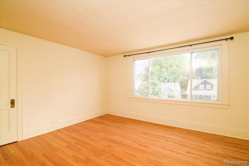 967 Alberta Street, Ferndale, MI 48220 — Photo 12