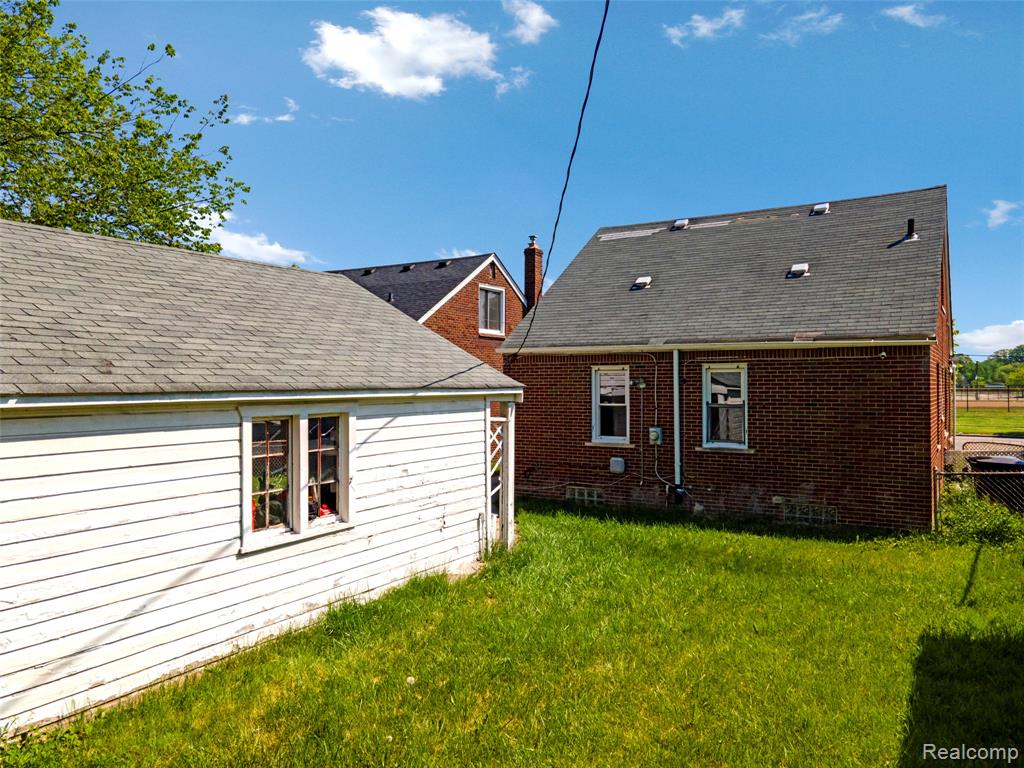 5279 Cadieux Road, Detroit, MI 48224 — Photo 30