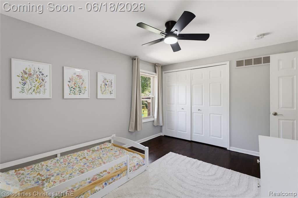 30130 Marimoor Street, Beverly Hills, MI 48025 — Photo 28