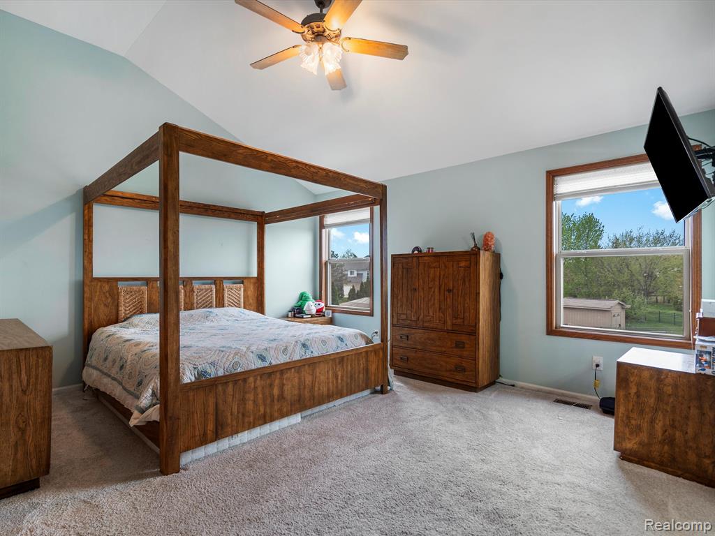 46891 EDGEWATER Drive, Macomb, MI 48044 — Photo 23