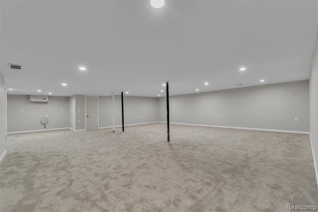 5310 Pond Bluff Drive, West Bloomfield, MI 48323 — Photo 64