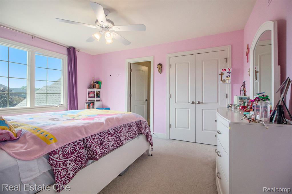47466 VALENCIA Circle, Novi, MI — Photo 31