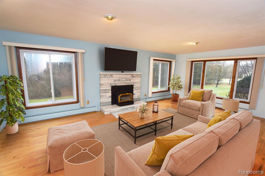 12600 BIRCH RUN Road, Birch Run, MI 48415 — Photo 2