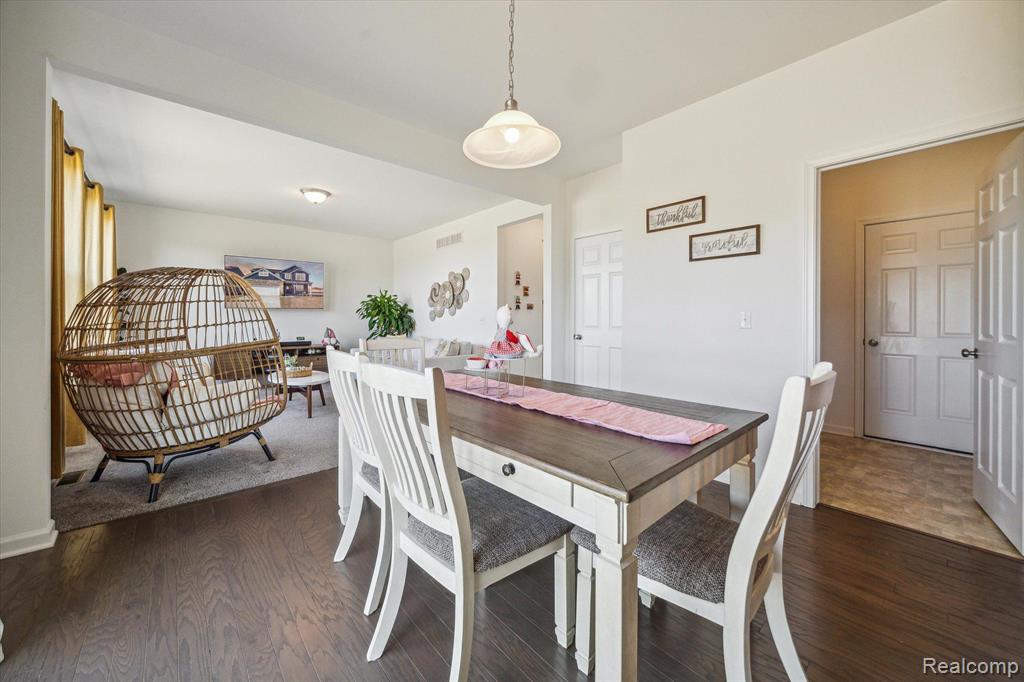51177 MAPLE LEAF Drive, Macomb, MI 48042 — Photo 11
