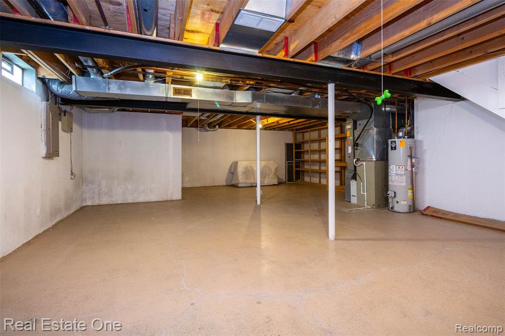 7062 Foxridge Drive, Canton, MI 48187 — Photo 41