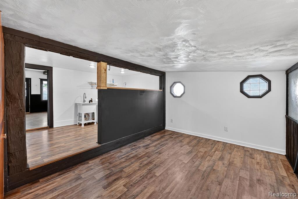 864 Hogsback Road, Mason, MI 48854 — Photo 33