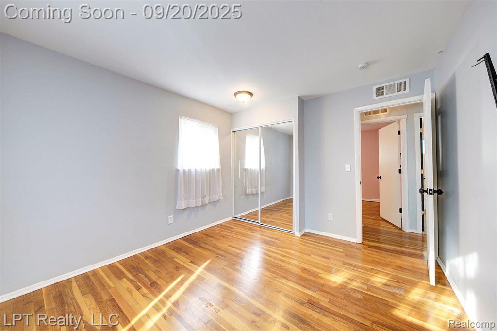 4476 Weddel Street, Dearborn Heights, MI 48125 — Photo 20