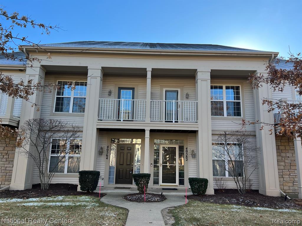 40564 BLYTHEFIELD Lane, Canton, MI 48188 — Photo 2
