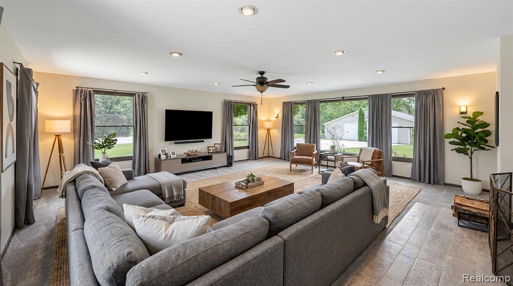 9353 Hill Road, Swartz Creek, MI 48473 — Photo 15
