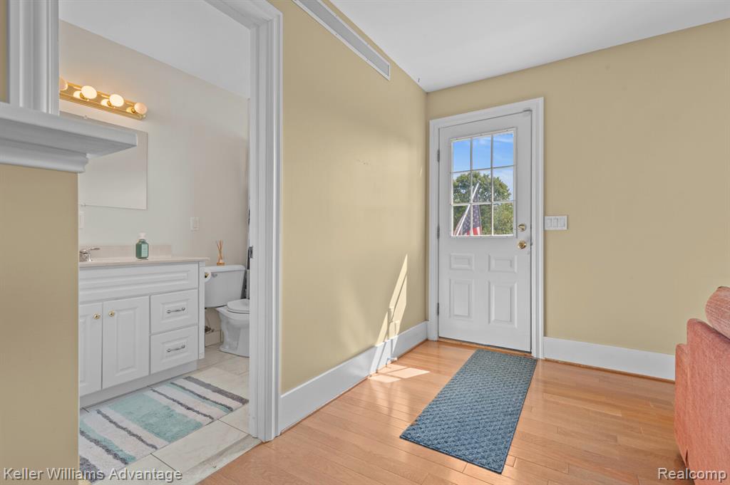 4710 Botany Glen, Commerce Twp, MI 48382 — Photo 38