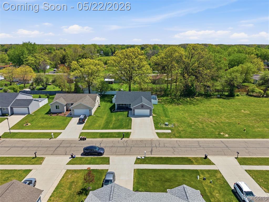 3145 Dahlia Drive, Burton, MI 48519 — Photo 7