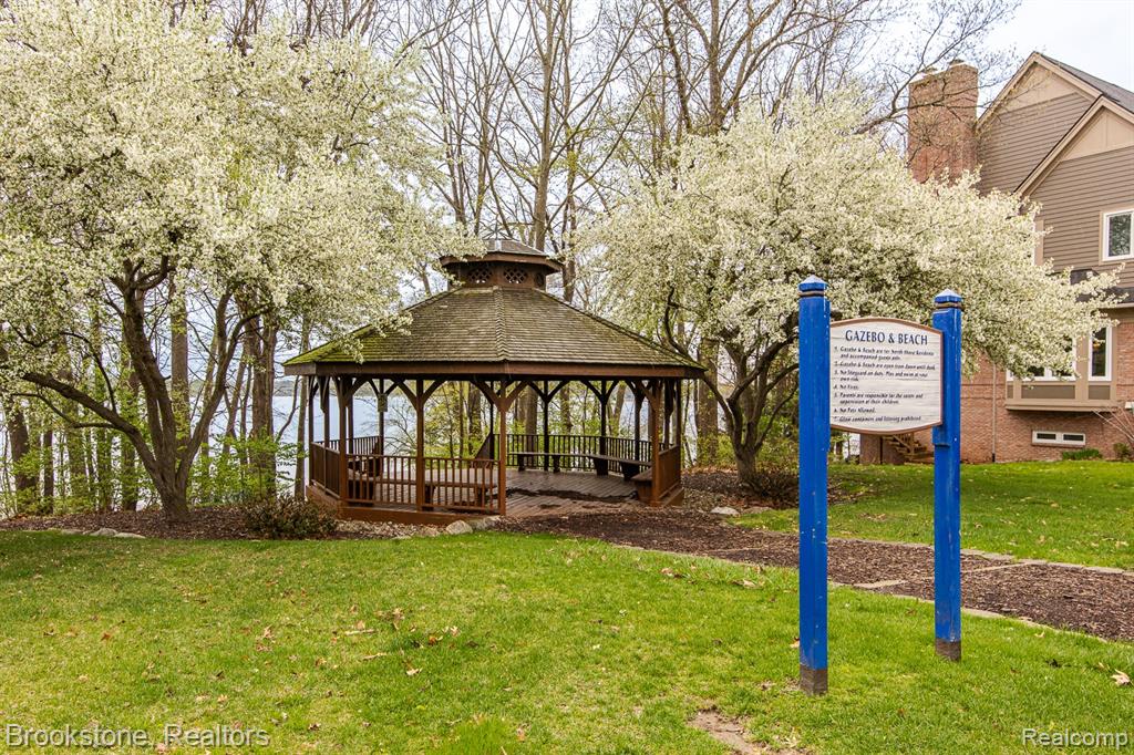 4808 New Haven Drive, Howell, MI 48843 — Photo 48