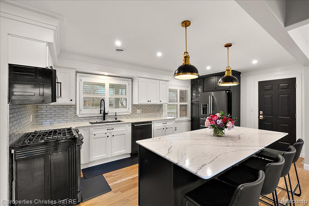 5722 Raven Road, Bloomfield Hills, MI 48301 — Photo 12