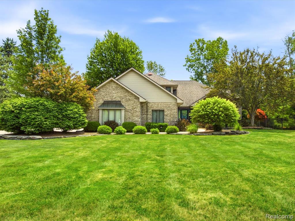 2837 Shorewood Boulevard, Fort Gratiot, MI 48059