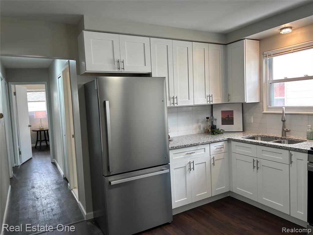 669 Highland Avenue, Lincoln Park, MI 48146 — Photo 11