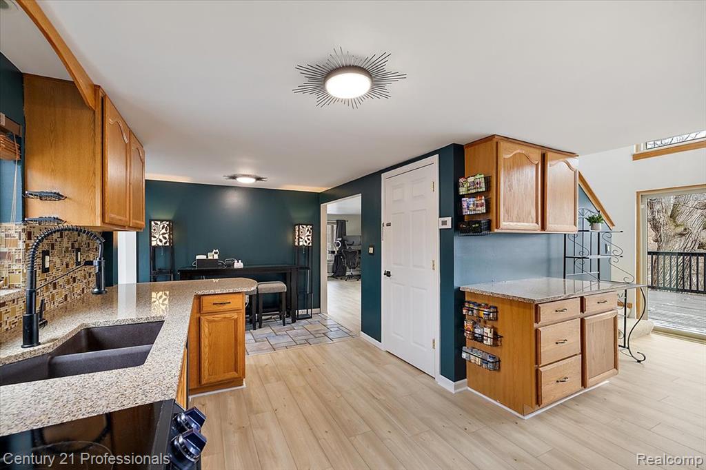 3185 Shimmons Road, Auburn Hills, MI 48326 — Photo 3
