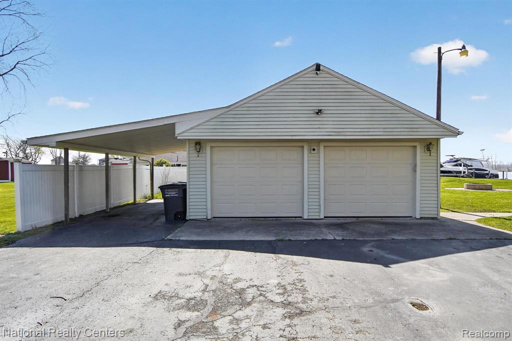 5810 Trombley Road, Newport, MI 48166 — Photo 45