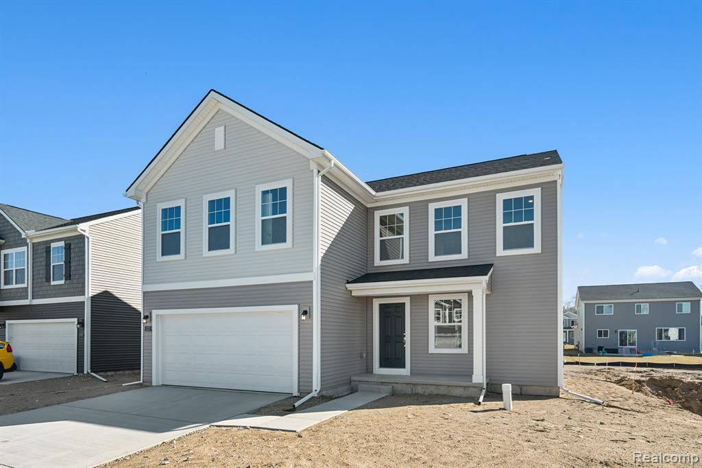 372 Edge Brook Drive, Holly, MI 48442 — Photo 2