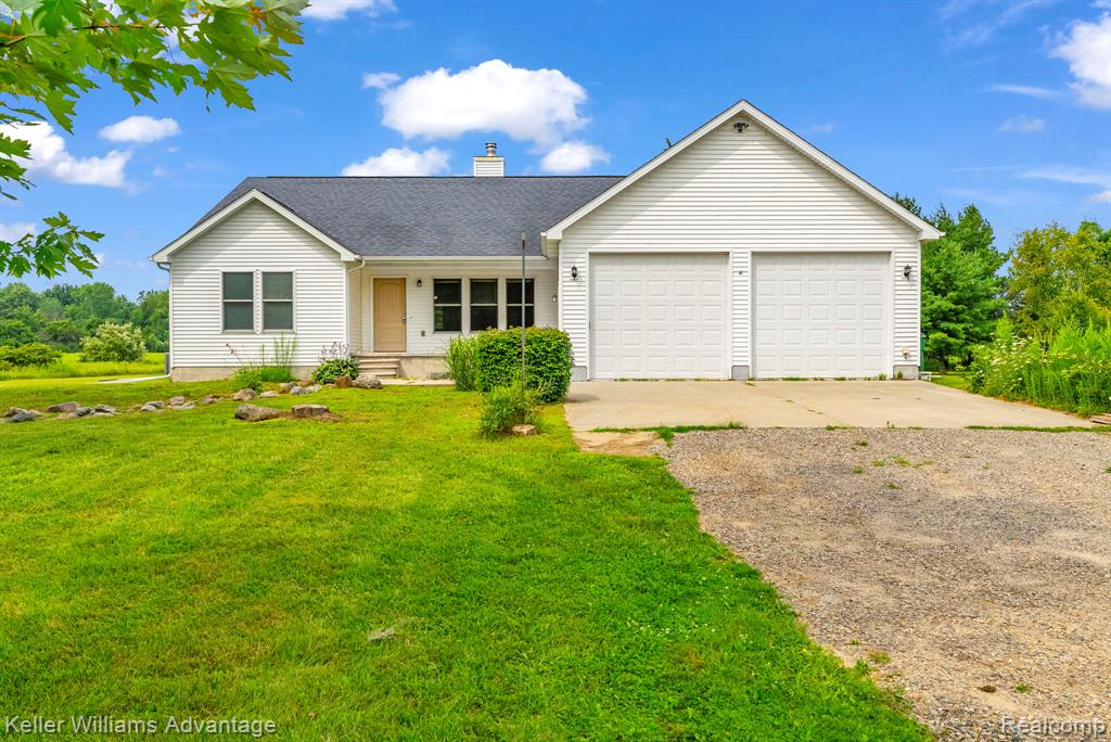 379 N Lakeshore Road, Port Sanilac, MI 48469 — Photo 32