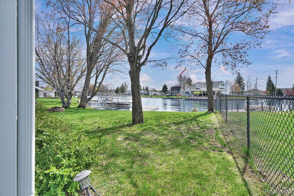 131 Bryan J Drive, Houghton Lake, MI 48629 — Photo 39