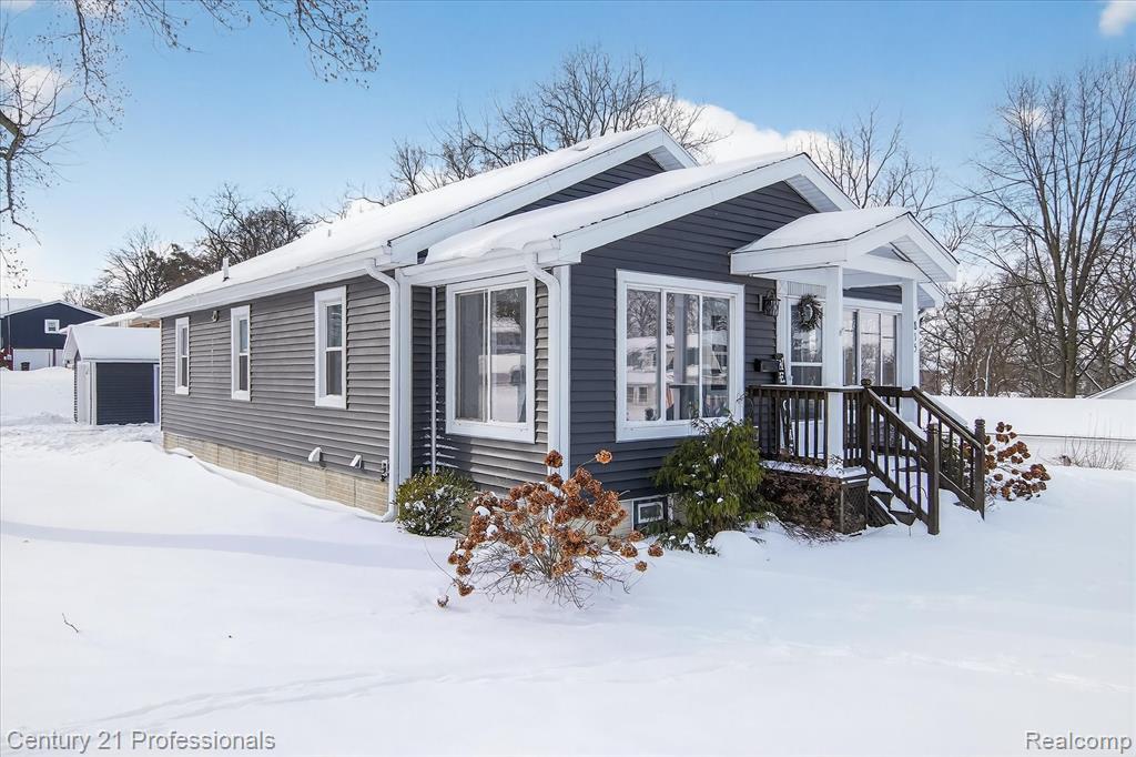 815 E Argyle Street, Jackson, MI 49202 — Photo 2
