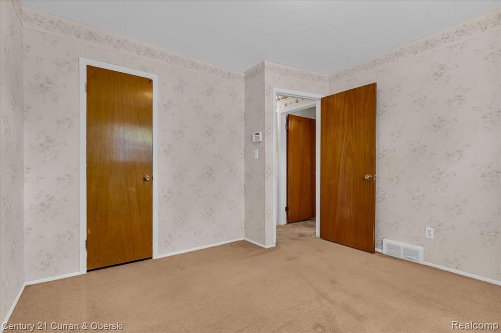 489 River Court, Lincoln Park, MI 48146 — Photo 12