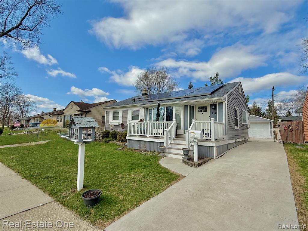 1181 SE 68th Street, Grand Rapids, MI, 49508