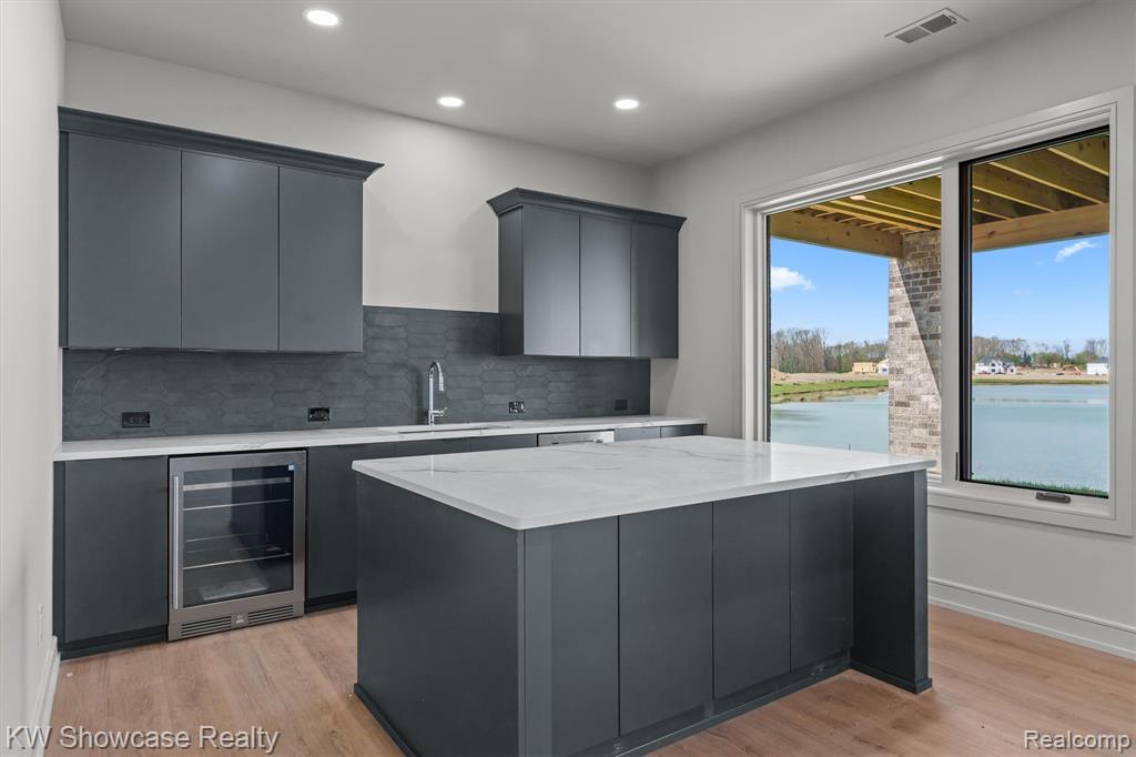2559 Crystal Lake Drive, Commerce Twp, MI 48382 — Photo 45