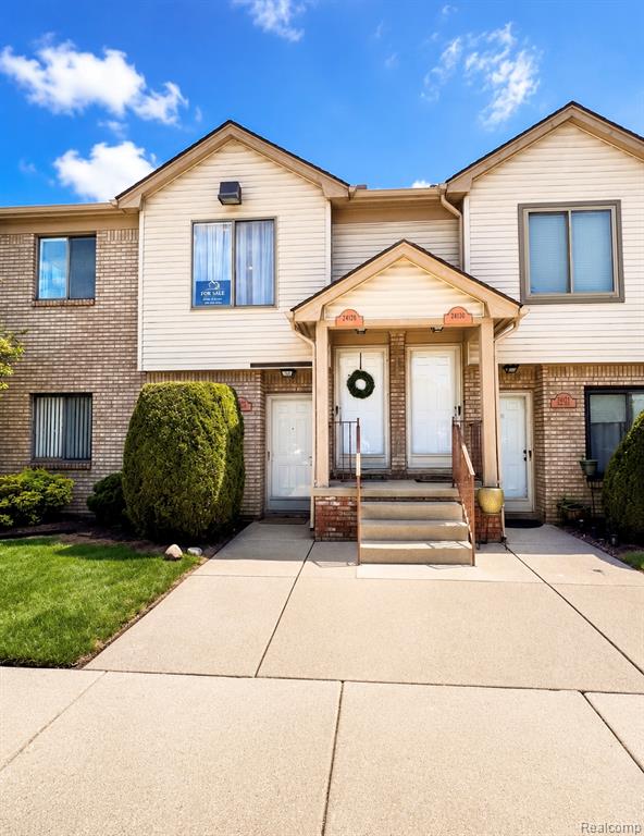 24128 Avon Lane, Clinton Twp, MI 48036