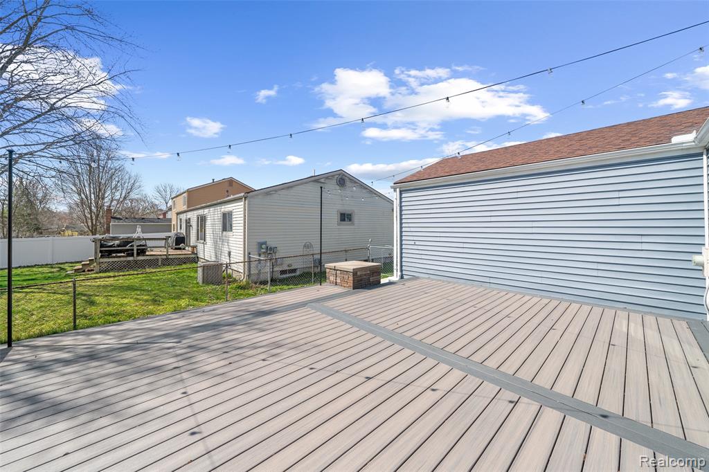 43685 Yorktown Street, Canton, MI 48188 — Photo 40